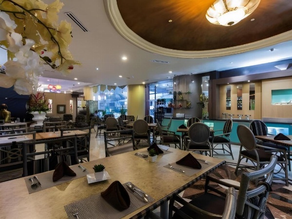 Makati Palace Hotel image 20